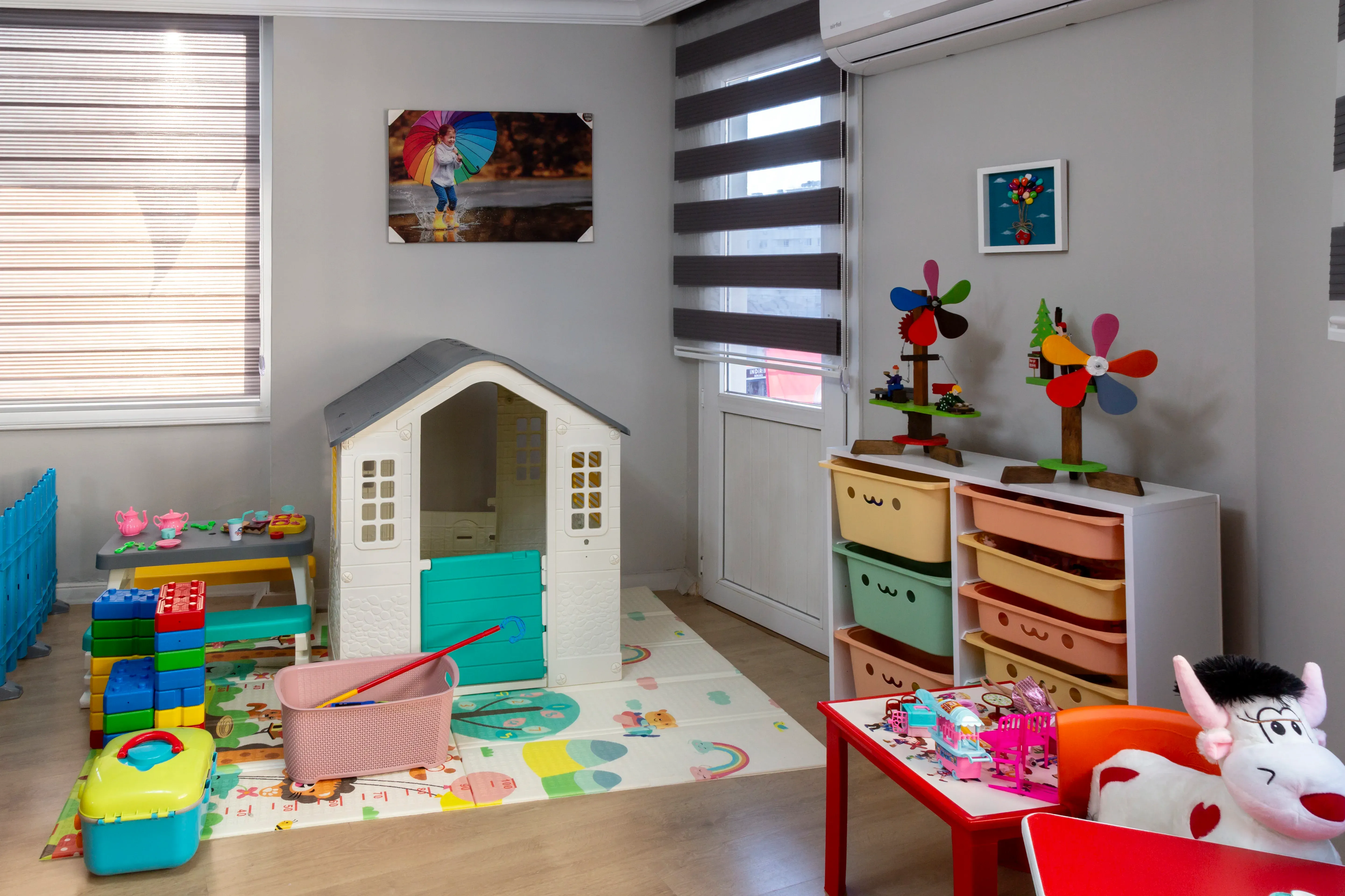 DKT Klinik Adana Seyhan bekleme alanı